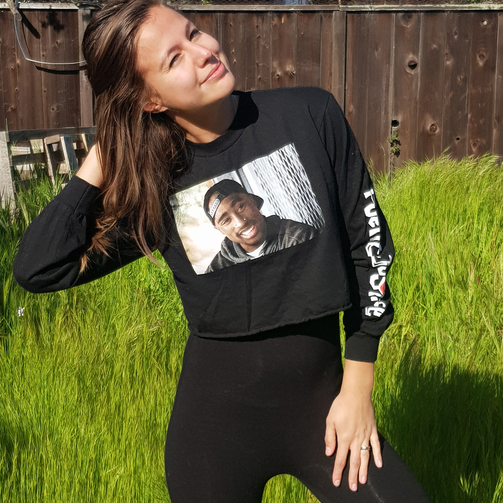 Cropped 2Pac sweater